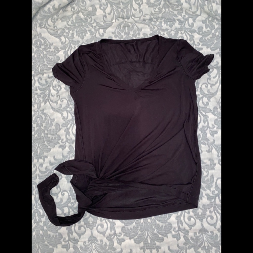 Lululemon To The Point Tee size 6 - Picture 6 of 9